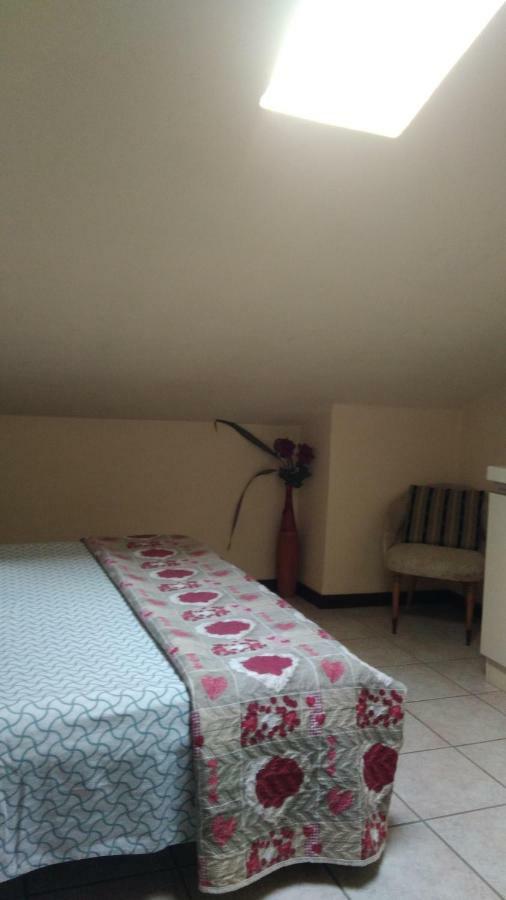 Apartment Mansardina Tassoni *